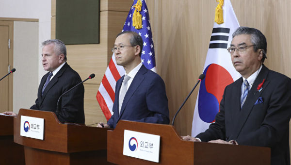 Пресс-конференция по итогам двусторонних стратегических переговоров между США и Южной Кореей в Сеуле. 18 октбря 2017