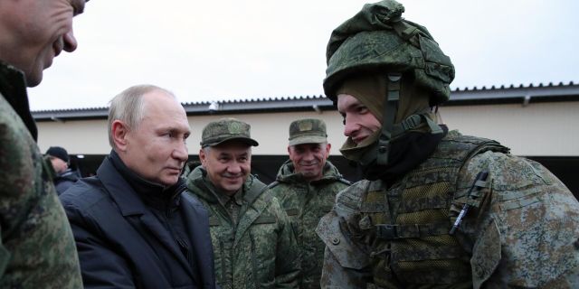Президент РФ В. Путин посетил полигон Западного военного округа в Рязанской области 20 октября 2022
