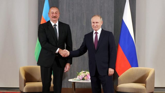 Президент РФ Владимир Путин и президент Азербайджана Ильхам Алиев