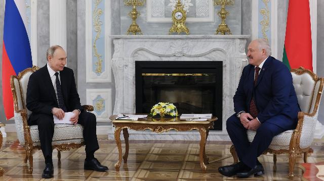Президент РФ Владимир Путин и президент Белоруссии Александр Лукашенко во время переговоров в Минске, 24 мая 2024 года