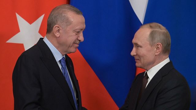 Президент РФ Владимир Путин и президент Турции Реджеп Тайип Эрдоган во время пресс-подхода по итогам российско-турецких переговоров