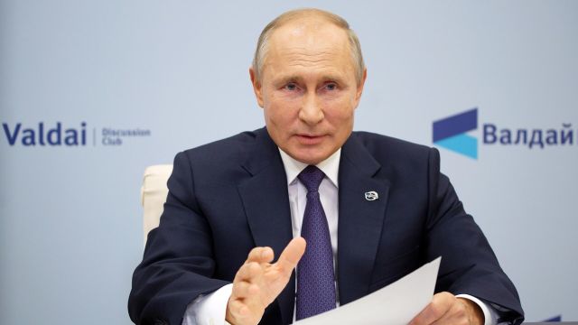 Президент РФ Владимир Путин принимает участие в заседании дискуссионного клуба "Валдай"