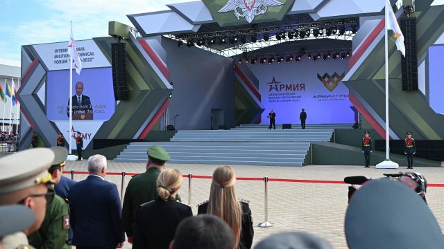 Президент РФ Владимир Путин выступает на церемонии открытия Международного военно-технического форума "Армия-2022" и Армейских международных игр - 2022