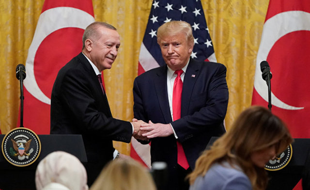 Президент США Дональд Трамп и президент Турции Тайип Эрдоган во время совместной пресс-конференции в Белом доме в Вашингтоне