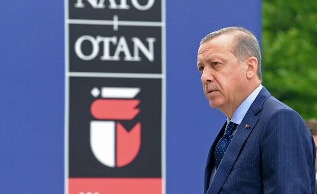 Президент Турции Реджеп Тайип Эрдоган на саммите НАТО в Варшаве