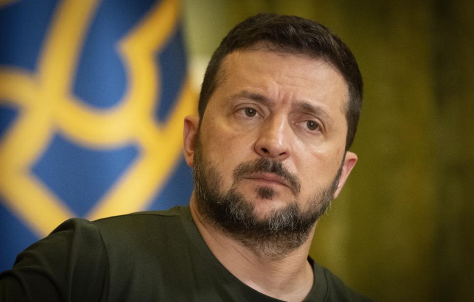 Зеленский не стал винить Сырского за неудачи на харьковском направлении ...
