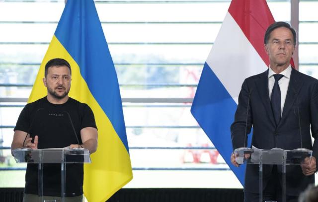 Президент Украины Владимир Зеленский и премьер-министр Нидерландов Марк Рютте