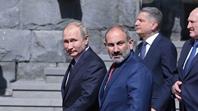 Президент РФ Владимир Путин в Ереване