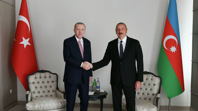 Президенты Турции и Азербайджана Реджеп Эрдоган и Ильхам Алиев