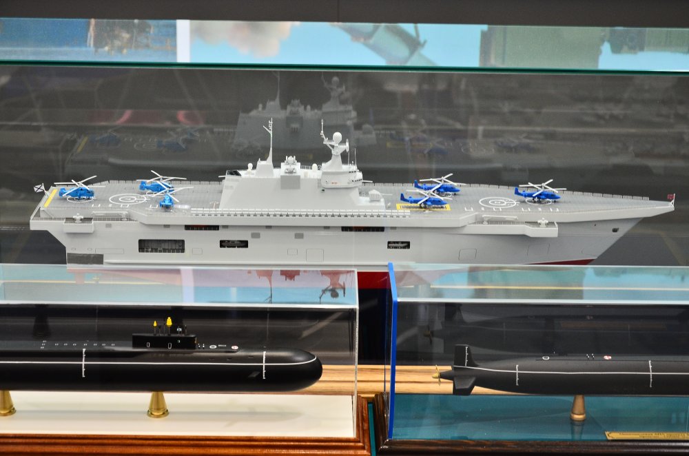 В Крыму построят два универсальных десантных корабля 