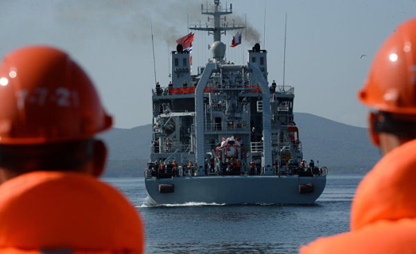 Прибытие отряда боевых кораблей ВМС Китая во Владивосток