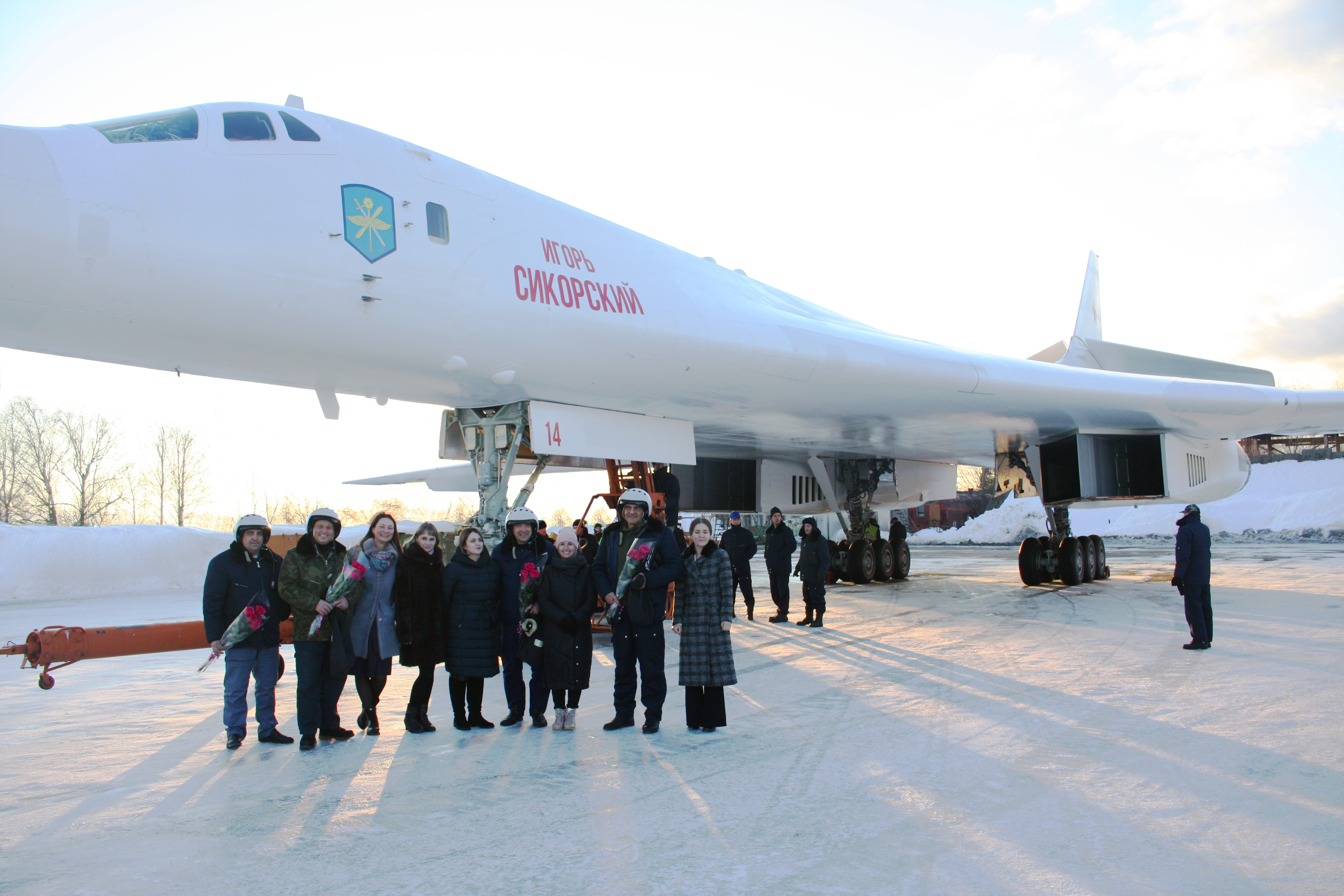 Скорость самолета лебедь. Белый лебедь самолет ту 160. Ту-160м. Ту-160м белый лебедь.