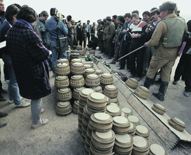 Противотанковые мины стали серьезным вызовом для советских военных в Афганистане. Фото РИА Новости