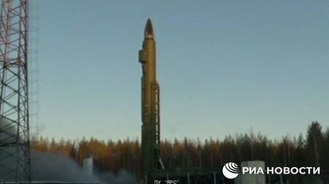 Пуск межконтинентальной ракеты с космодрома Плесецк