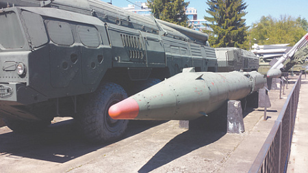 Ради соглашения с американцами Москва пожертвовала комплексом «Темп-С» (ОТР-22, SS-12M) с ракетами 9M76, согласившись на их полную ликвидацию. Фото Владимира Карнозова.