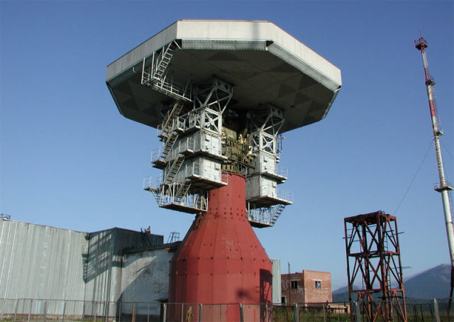 Радиолокационная станция 20Ж6 комплекса 45Ж6 «Крона». Фото А. Матвеева