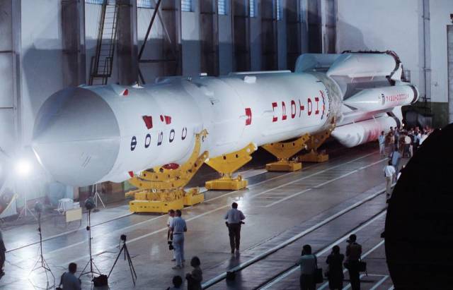Ракета-носитель УР-500 "Протон"