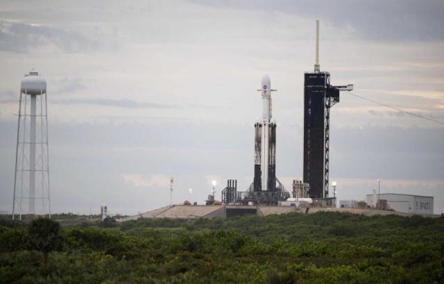 Ракета-носителя Falcon Heavy c межпланетной автоматической станцией Psyche