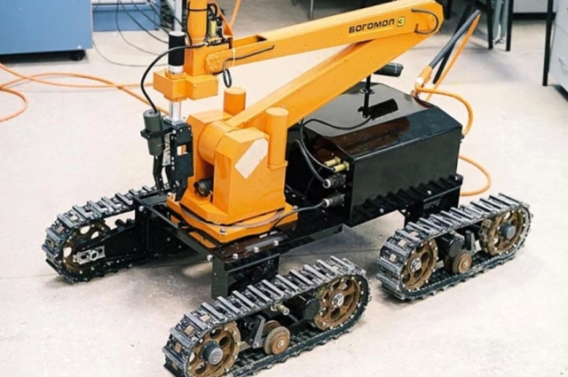 Робот "Богомол-3"