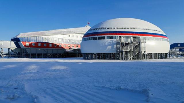 Российская военная база «Арктический трилистник»