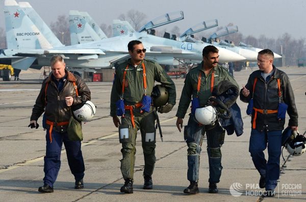 Российские и индийские летчики
