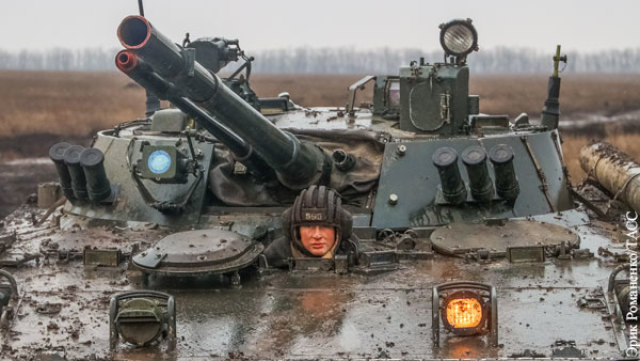 Российские танки сдерживали Киев от желания решить проблему Донбасса военным путем
