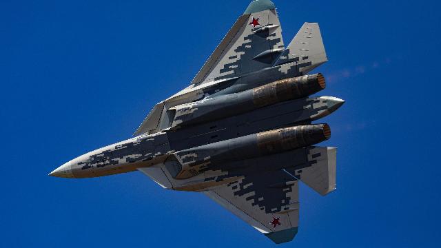 Российский истребитель Су-57