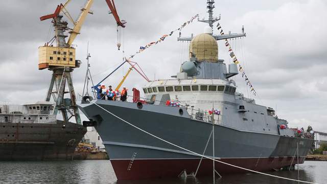 Российский малый ракетный корабль «Аскольд» проекта 22800 «Каракурт»