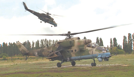 Российский вертолет Ми-35 выступает главным конкурентом европейского «Тигра». Кадр из видео Министерства обороны РФ