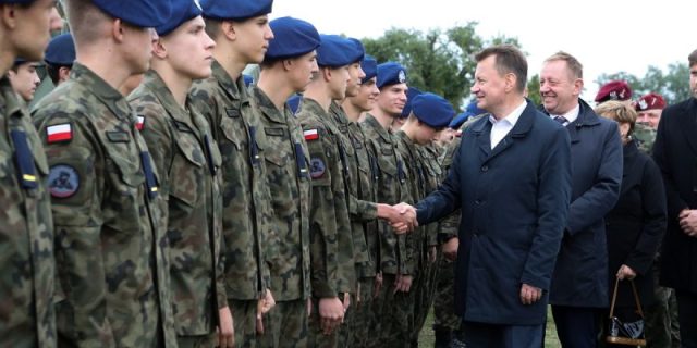 С нового года минообороны Польши вводит новые ставки надбавок к зарплате военнослужащим