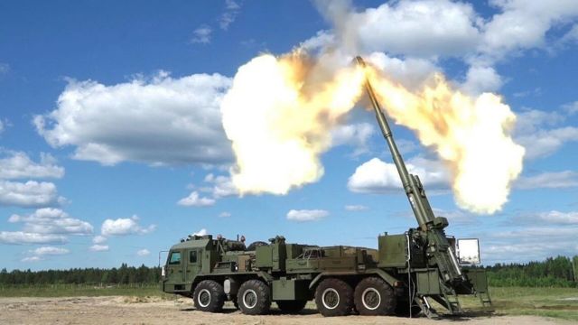 Самоходная артиллерийская установка "Мальва", переданная "Ростехом" на вооружение Министерства обороны РФ