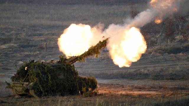 Самоходная артиллерийская установка (САУ) "Мста-С"