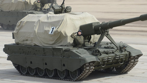 Самоходная артиллерийская установка САУ Коалиция-СВ на полигоне. Архивное фото