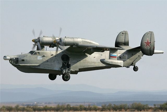 Самолет-амфибия Бе-12