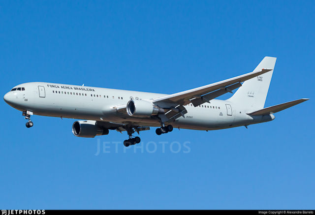 Самолет С-767 ВВС Бразилии (рег. номер FAB2900)