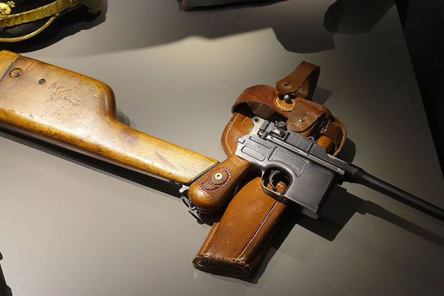 Самозарядный пистолет Mauser C96