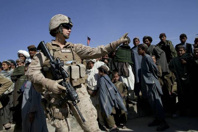 Санитар ВМС США в Афганистане