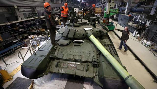 Сборка танка Т-72БЗ на «Уралвагонзаводе»