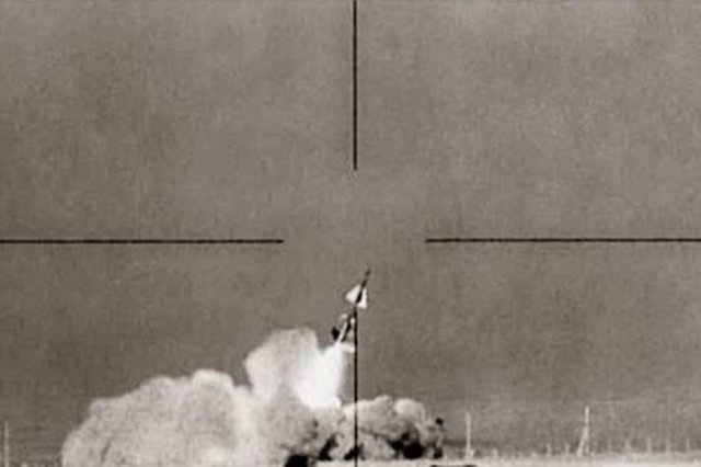 Съемка испытательного пуска противоракеты В-1000.
