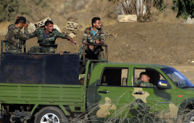 Сирийские солдаты в районе Эль-Кунейтры