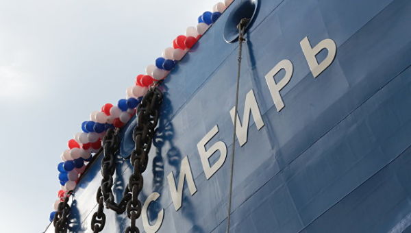 Спуск на воду атомного ледокола Сибирь в Санкт-Петербурге
