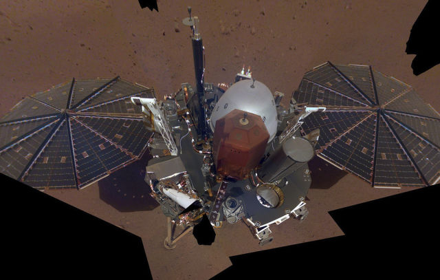 Станция Mars InSight
