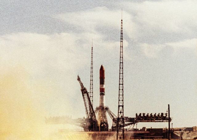 Старт ракеты-носителя с автоматической межпланетной станцией "Венера-7", 1970 год