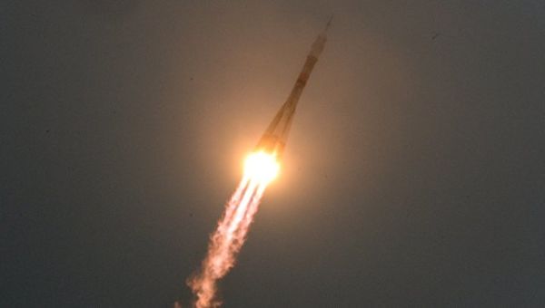 Старт ракеты-носителя Союз-ФГ с транспортным пилотируемым кораблем Союз МС-02. Архивное фото