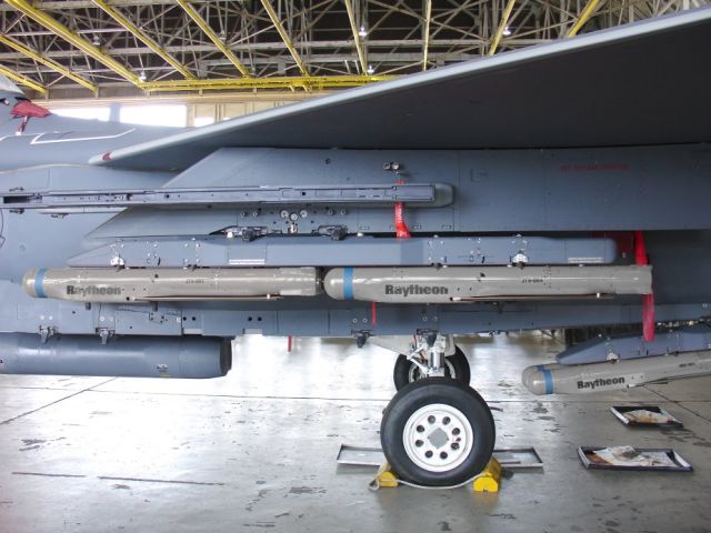 F-15E с полной боевой загрузкой StormBreake
