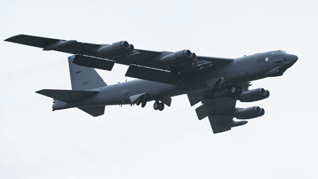 Стратегический бомбардировщик B-52H Stratofortress ВВС США