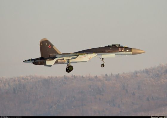 Истребитель Су-35С