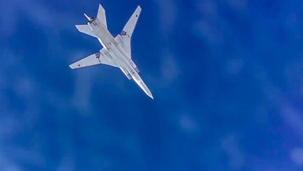 Сверхзвуковой стратегический бомбардировщик-ракетоносец ВКС РФ Ту-22М3. Архивное фото