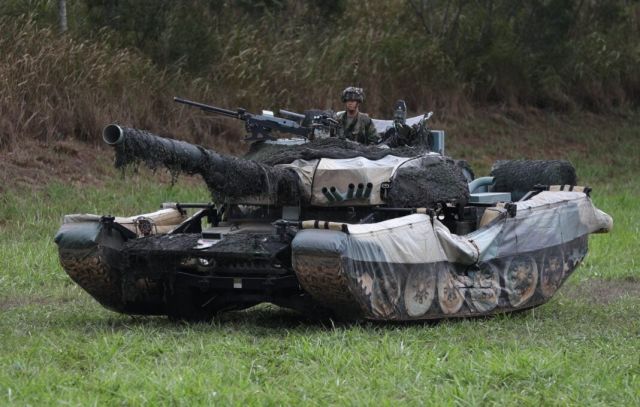 Макет российского танка Т-72