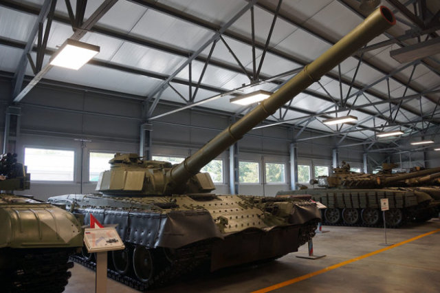Танк Т-80БВ со 152-мм орудием ЛП-83. ("Объект 292").